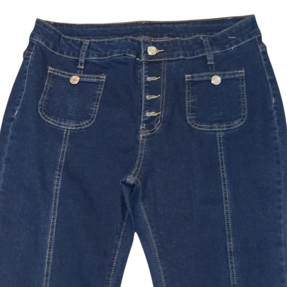Women's Blue Flared Leg Jeans - NWOT - Picture 4 of 8